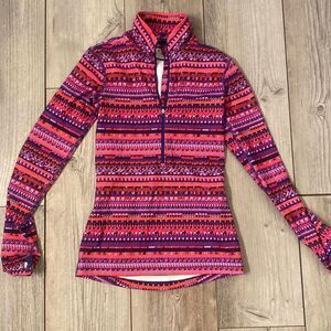 XS Nike Dri Fit Long Sleeve w Thumb Holes